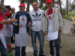 Ganadores del XXXVIII Concurso de Gachamiga "Pepe Mataix" - Comparsa de Alagoneses 2014. Fotografía de José Martínez Antolín