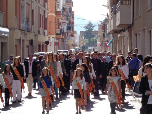 Pasacalles hasta la calle Artal de Alagón. Actos 775 aniversario muerte de Don Artal de Alagón. Sax, 2 de noviembre de 2014.