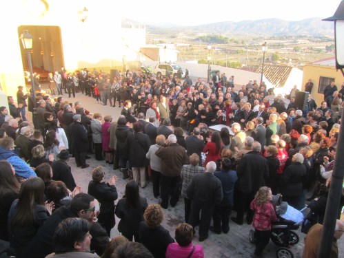 Cabildo2015. Confirmación de Capitanes Alagoneses para las Fiestas de San Blas 2016: José Luis Mataix Azorín y Reme Beltrán Amorós. Cabildo2015. Confirmación de Capitanes Alagoneses para las Fiestas de San Blas 2016: José Luis Mataix Azorín y Reme Beltrán Amorós.